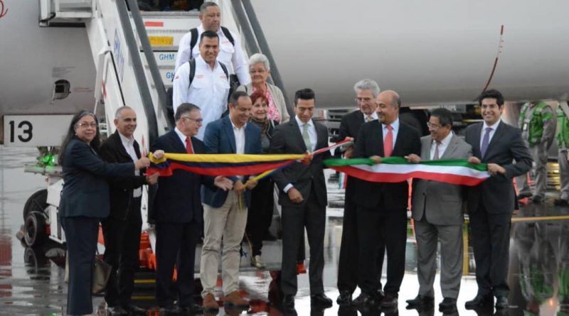 Canciller venezolano destaca ampliación de vínculos con México tras inauguración de nuevas rutas aéreas