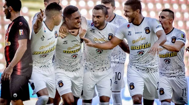 Caracas FC inició camino a semifinales con triunfo ante el Deportivo Lara