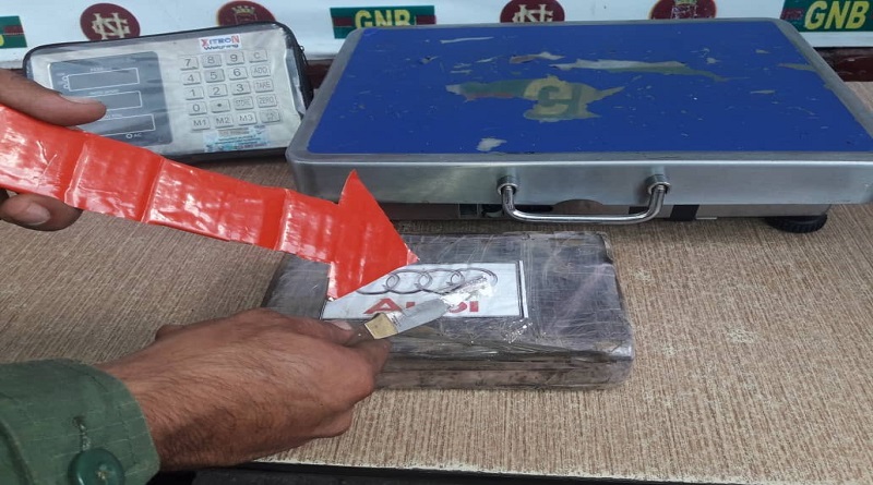 Centinelas permanentes de GNB incauta 40 envoltorios de cocaína en Táchira
