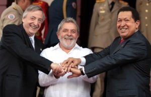 @VTVcanal8: Noviembre tiene olor a justicia, Lula Da Silva es liberado junto al despertar de América Latina