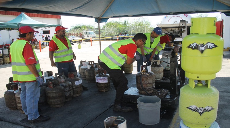 GasDrácula llega a las comunidades “Alicia Pietri de Caldera” y “Batalla de Carabobo”