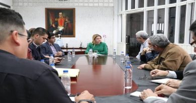 Ministra de Comercio Nacional evaluó con sector cárnico del país mecanismos de distribución favorables al pueblo