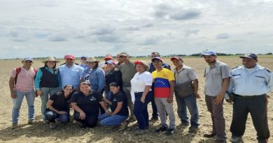 Embajadora de Venezuela en Vietnam visitó UPSA en el estado Cojedes
