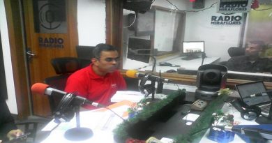 Avanzan trabajos en los estadios de béisbol en la Rinconada y el estado La Guaira