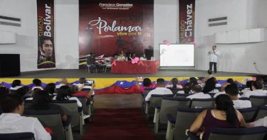 Dictan taller a promotoras comunitarias del Plan Parto Humanizado en Nueva Esparta