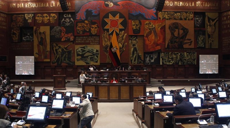 Proyecto económico de Lenín Moreno sufre revés en Asamblea Nacional de Ecuador