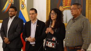 Retorno personal diplomático de Bolivia (28)