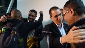 Retorno personal diplomático de Bolivia (3)