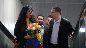 Retorno personal diplomático de Bolivia