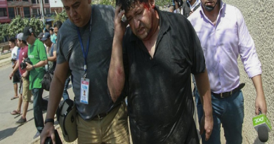 Gobierno de facto de Bolivia amenaza a periodistas que cubren protestas