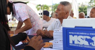 Asesoran a los adultos mayores en materia de seguro social en Carrizal