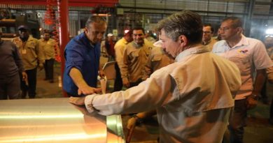 Inspeccionan instalaciones de la planta CVG Alcasa