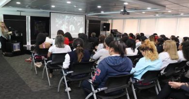 Tribuna Antiimperialista destaca papel combativo de la mujer revolucionaria en tiempos de guerra