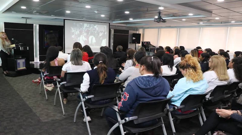 Tribuna Antiimperialista destaca papel combativo de la mujer revolucionaria en tiempos de guerra
