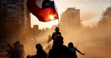 'Superlunes' de protestas contra Piñera a pesar del acuerdo para una nueva Constitución en Chile (Foto agencias)