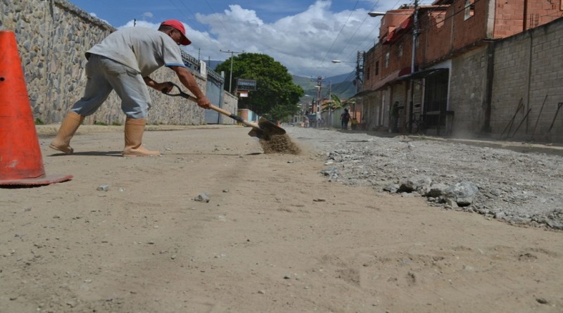 Aragua: Sustituyen colector de aguas servidas en La Providencia