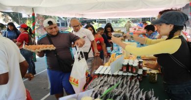 Misión Alimentación entregó combos hallaqueros en la parroquia San Juan de Caracas