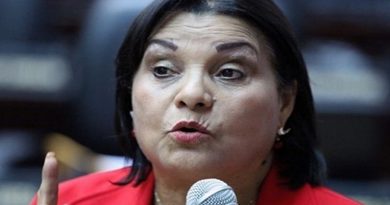 Gladys Requena ratificó que Venezuela no se rendirá ante ningún imperio
