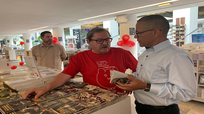 Más de 80 mil libros del Fondo de Cultura de México serán distribuidos a venezolanos