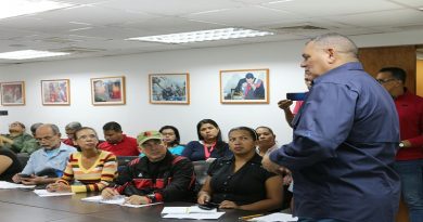 Jefes territoriales del CLAP analizan proyectos productivos