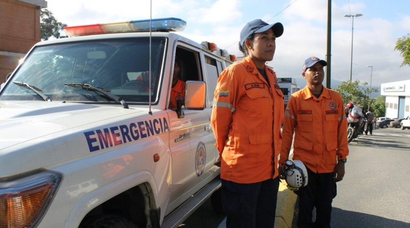 Reconocen labor de hombres y mujeres de naranja por aniversario N°18 de Protección Civil