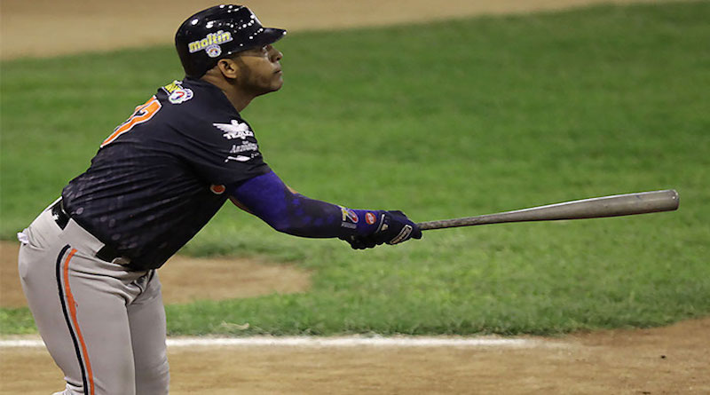 Caribes clasificó a postemporada con un inspirado Reyes