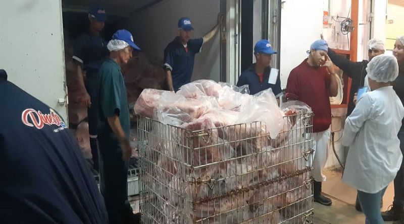 Distribuyen 400 toneladas de carne de cochino en el estado Nueva Esparta