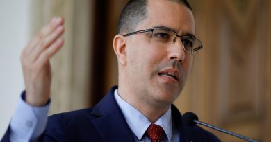 Canciller Arreaza llegó a Beijing para fomentar la cooperación entre países