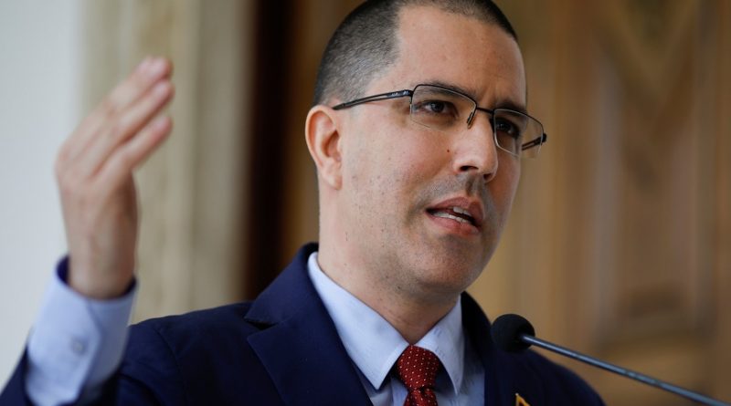 Canciller Arreaza llegó a Beijing para fomentar la cooperación entre países