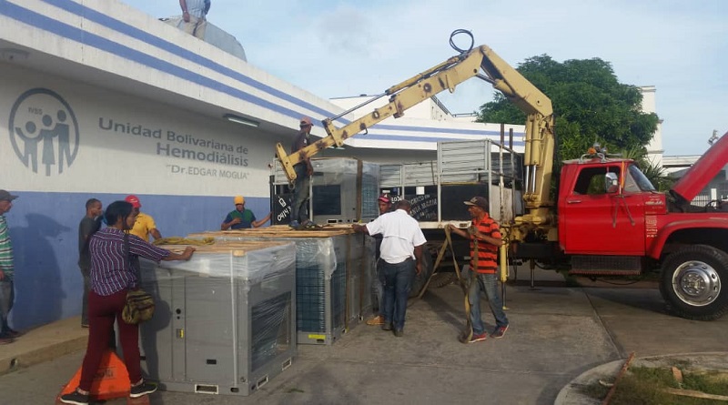 Instalación de aires acondicionados fortalece servicios de centros de salud en Nueva Esparta