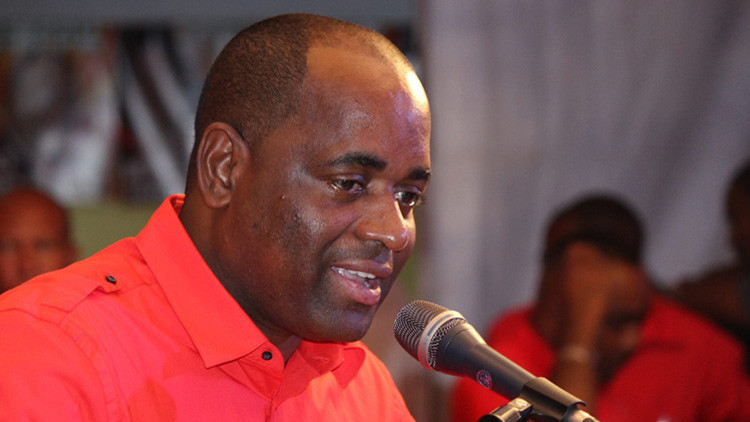 Tras victoria electoral Primer Ministro de Dominica propone comisión de arbitraje neutral