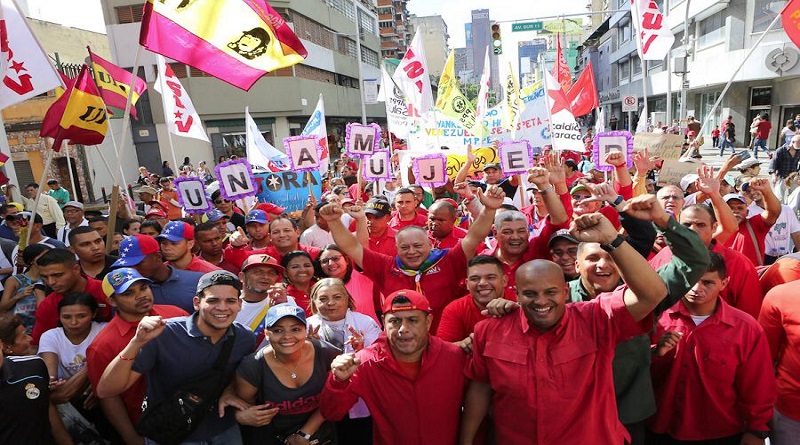 Jefe de Estado felicita multitudinaria marcha de este martes en Caracas contra el Tiar