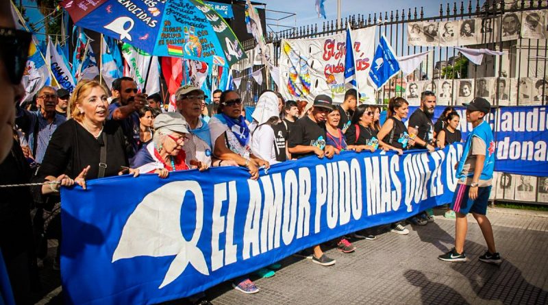 Delegación de Madres de Plaza de Mayo llega a Bolivia a constatar DDHH tras golpe de Estado