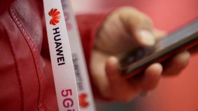 Huawei fabrica teléfonos inteligentes sin componentes estadounidenses