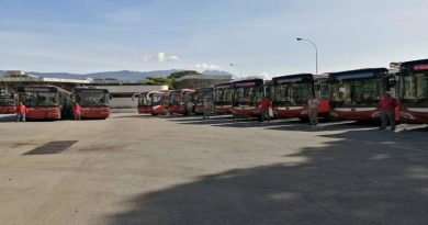 Metro de Caracas recupera 11 Unidades del Metrobús