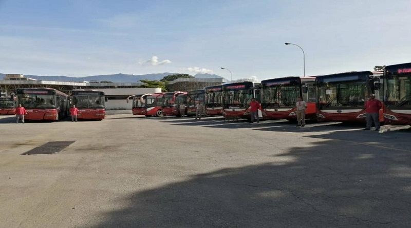 Metro de Caracas recupera 11 Unidades del Metrobús