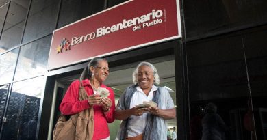 Bicentenario entregó 34 mil TDD a pensionados y pensionadas de la Patria