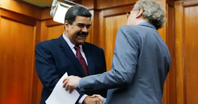 Claudio Katz; Latinoamérica desafía el aparato cultural, mediatico y académico de las clases dominante mundiales
