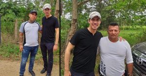 Wilfredo Cañizares es reconocido en Colombia como Personaje del Año por revelar fotos de Guaidó con Los Rastrojos