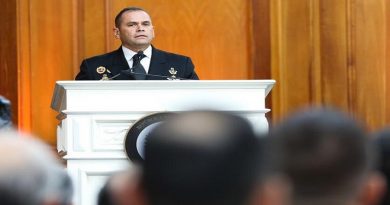 Jefe del CEOFANB: Conmemoramos el 189° aniversario de la Siembra de Simón Bolívar y  Bicentenario de la Gran Colombia