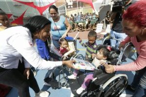 El Gobierno Nacional entregó juguetes a niñas y niños del país