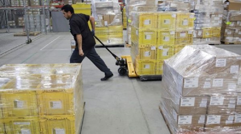 Presidente Fernández emite decreto para proteger trabajadores del sector privado