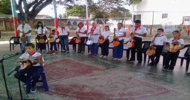 Parranda y aguinaldos llega a la comunidad del municipio Francisco Linares Alcántara en Aragua