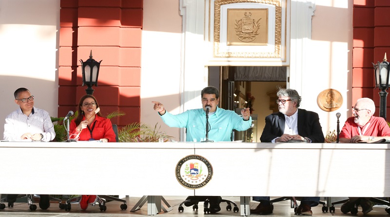 Comunicadores del Mundo clausuran Congreso en Caracas con presencia del Presidente Maduro (Foto Prensa Presidencial)