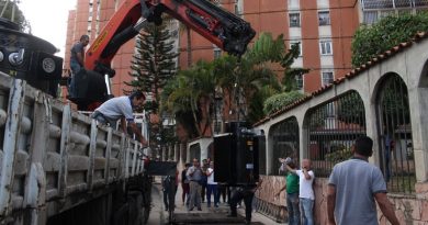 Alcaldía de Carrizal entrega transformadores eléctricos en comunidad Montaña Alta Miranda