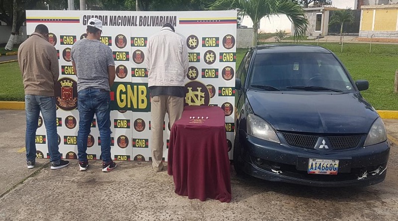 GNB capturó a tres ciudadanos con 113 dediles de heroína en el estado Bolívar