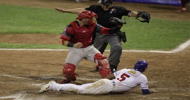 Edward Pacheco es el Umpire del Año