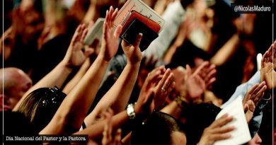 Mandatario Nacional envío mensaje de felicitaciones a pastores evangélicos en su día