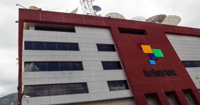 Diosdado Cabello: TeleSUR se ha convertido en referencia obligatoria del equilibrio informativo