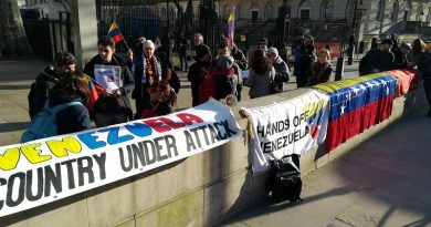 Ciudadanos de Londres rechazan presencia de Juan Guaidó
